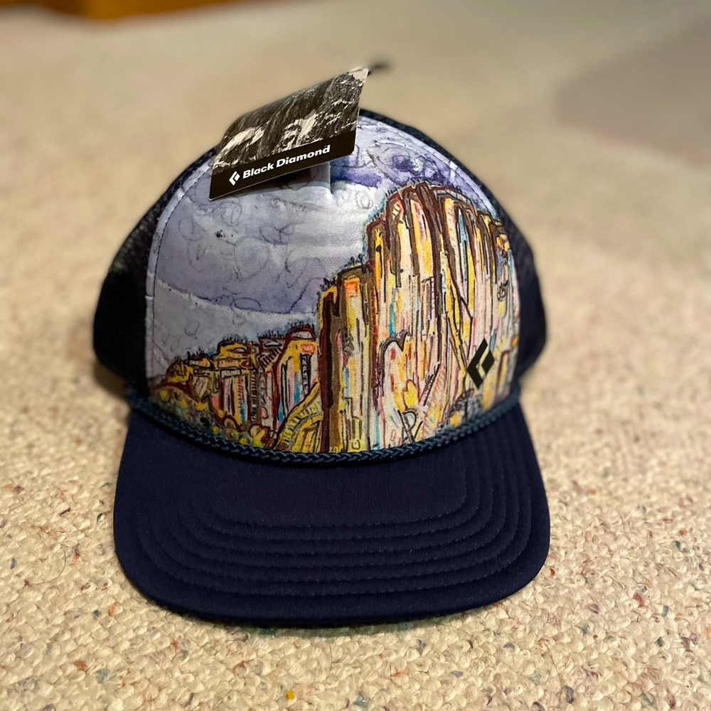 Black Diamond Flat Bill Trucker Hat